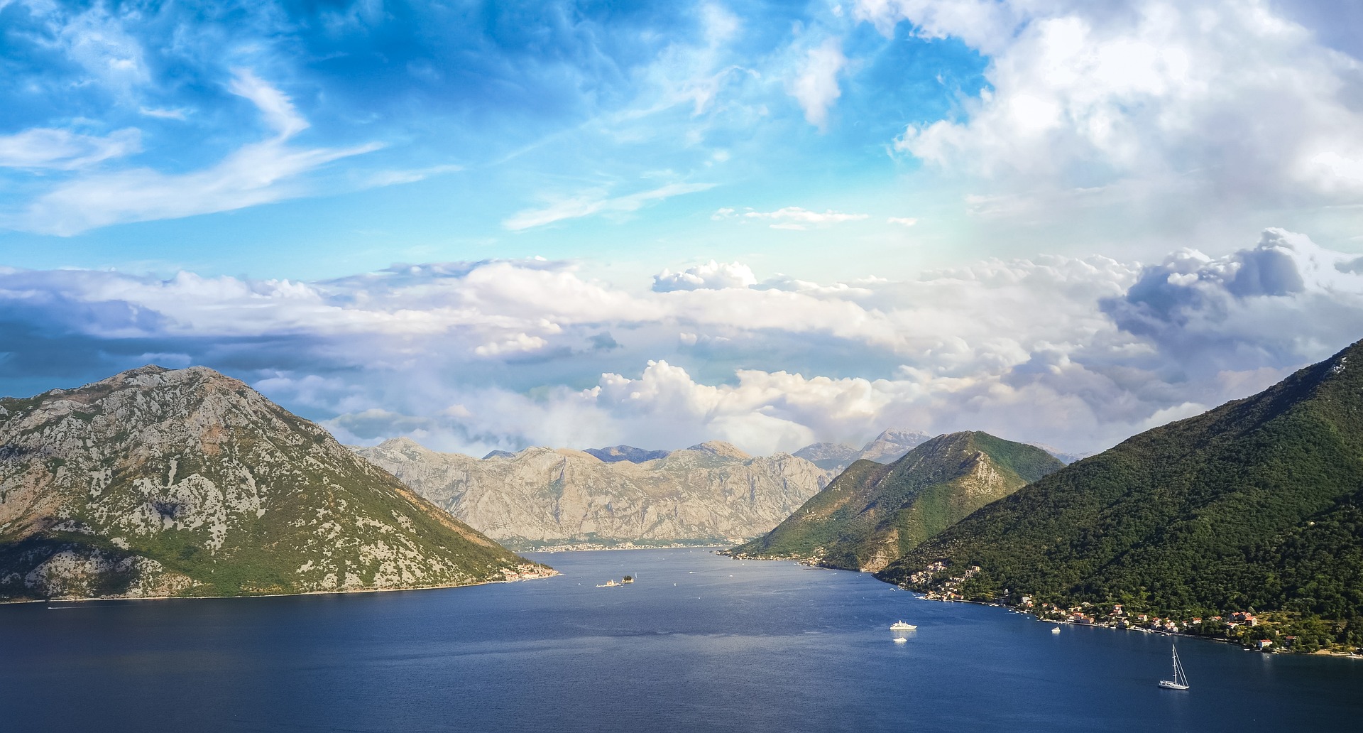 uploads/Bucht_von_Kotor.jpg